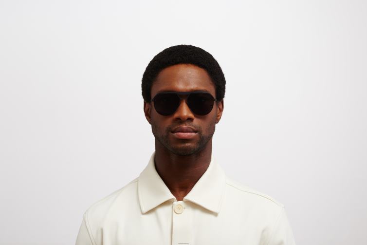 MYKITA ml02 Leica-Sonnenbrille Rahmen: mh6 pitch black/schwarz | Linse: Leica schwarz polarisiert J6D2263