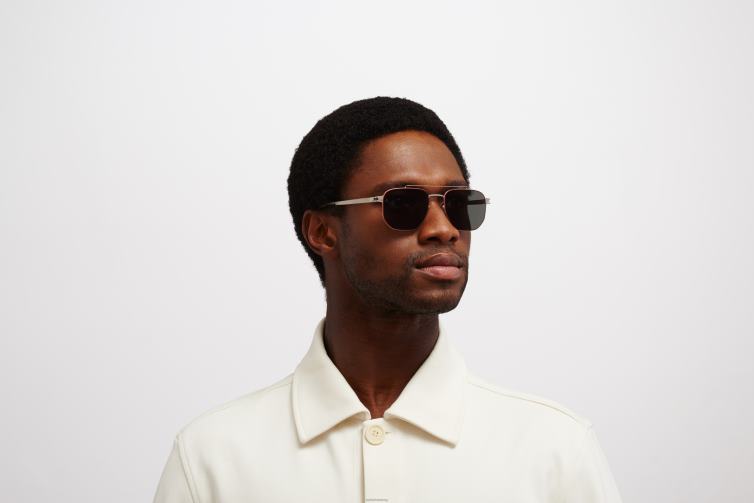 MYKITA ml05 Leica-Sonnenbrille Rahmen: Mattsilber | Linse: Leica G15 Solid + rote Kanten J6D2274