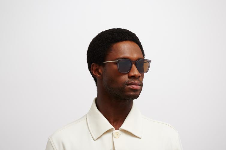 MYKITA Borga Lite-Sonnenbrille Rahmen: C100 Mattrauch/Mattsilber|Gläser: Polarisiertes Pro-Hicon-Braun J6D22116