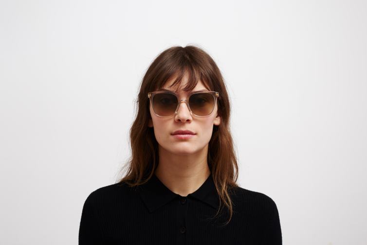 MYKITA Viska Lite-Sonnenbrille Rahmen: C1 Champagner/Glanzgold | Gläser: Rohbraun mit Farbverlauf J6D22128