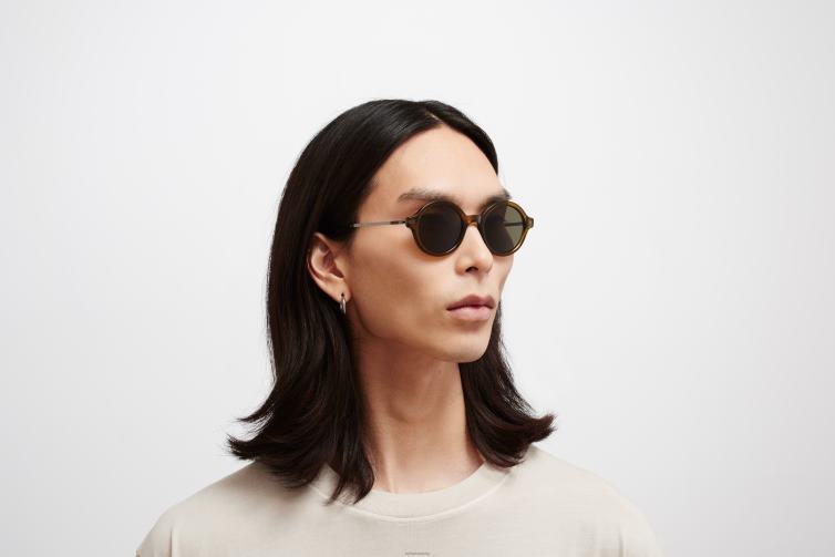 MYKITA esbo Lite-Sonnenbrille Rahmen: C114 Peridot/glänzender Graphit | Linse: Raw Green Solid J6D22179