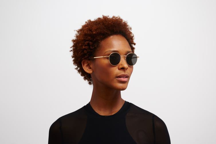 MYKITA nis Lite-Sonnenbrille Rahmen: Champagnergold|Gläser: Dunkelgrau massiv J6D22207