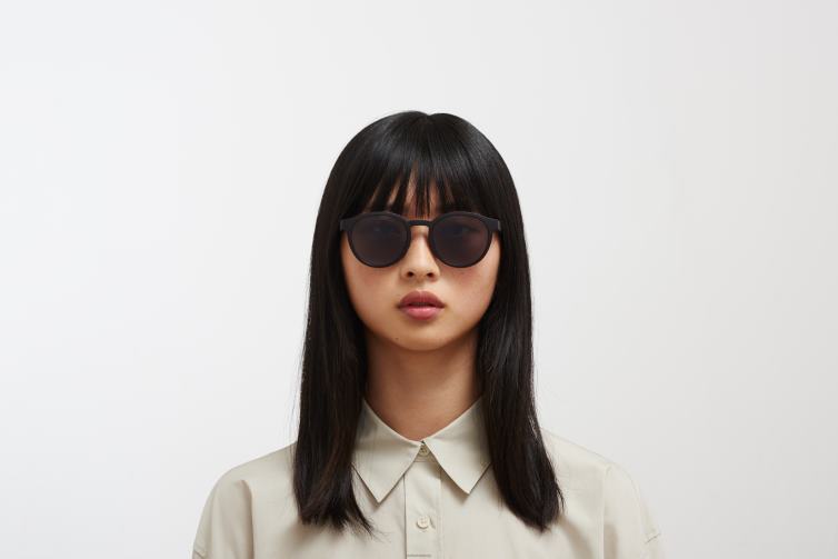 MYKITA Coleman Mylon-Sonnenbrille Rahmen: MD1 Pitch Black | Gläser: Polarized Pro Hi-Con Grey J6D22228