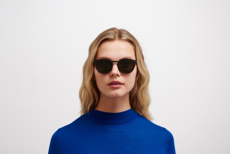 MYKITA Coleman Mylon-Sonnenbrille Rahmen: MD22 Ebenholzbraun | Gläser: grün massiv J6D22227