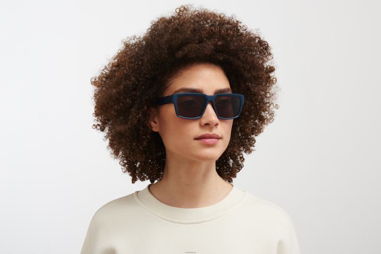 MYKITA Moschus Mylon-Sonnenbrille Rahmen: MD34 Indigo | Gläser: braun massiv J6D22150
