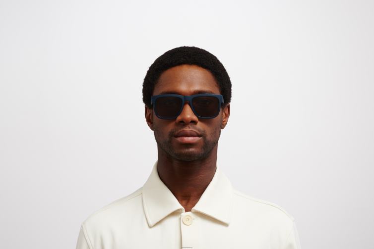 MYKITA Welle Mylon-Sonnenbrille Rahmen: MD34 Indigo | Gläser: braun massiv J6D22152