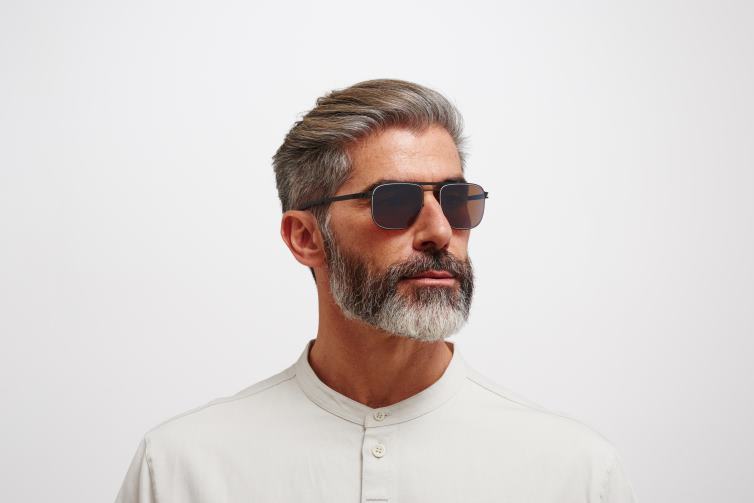 MYKITA Eli Nr. 1 Sonnenbrille Rahmen: Schwarz/Weiß|Gläser: Polarisiert Pro Hicon Braun J6D2216