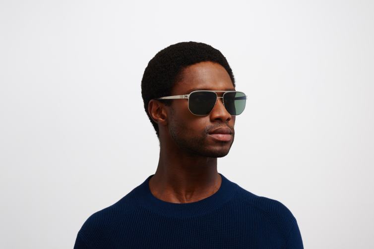 MYKITA Perry Nr. 1 Sonnenbrille Rahmen: mattsilber/schwarz|Gläser: polarisiert Pro Green 15 J6D2294