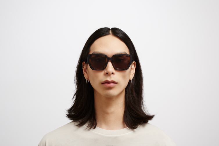 MYKITA studio13.2 Studio-Sonnenbrille Rahmen: MA5 Pitch Black/Zansibar | Gläser: Terra Solid J6D22134